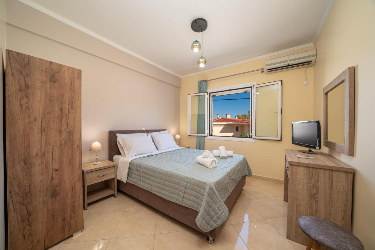 John'S Studios Karavomylos Exteriér fotografie